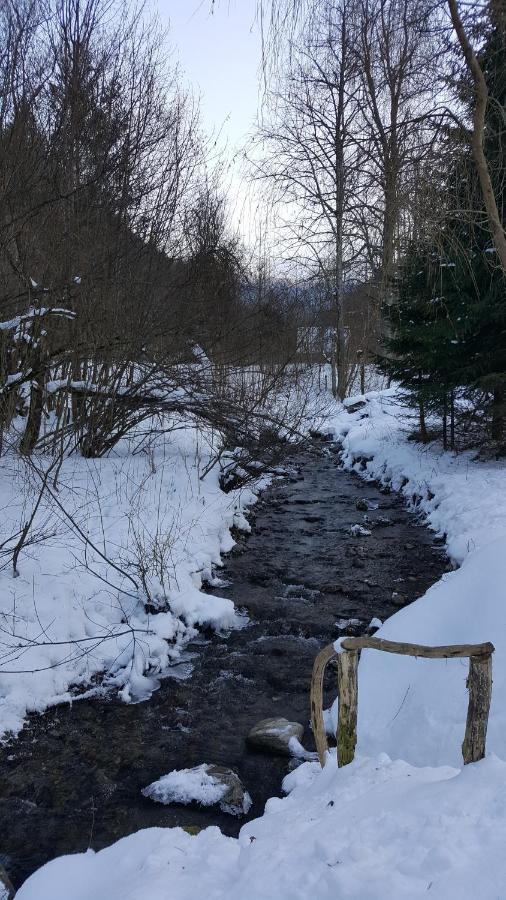 Chalupa Na Hrbku Belá Exteriör bild