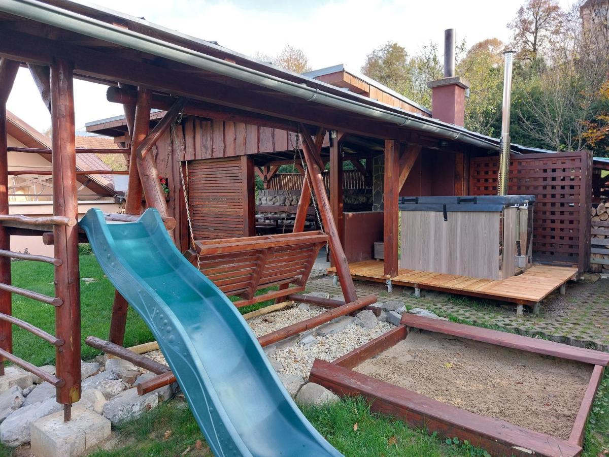 Chalupa Na Hrbku Belá Exteriör bild